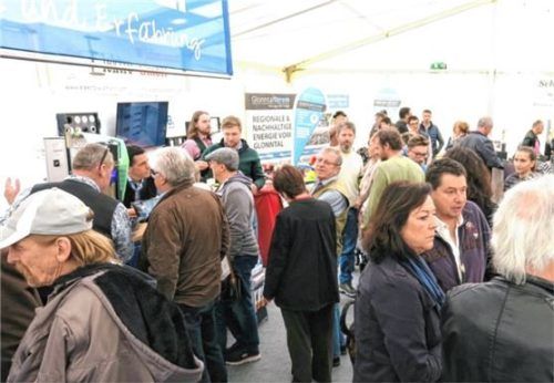 Mit über 1500 Gästen wurde auf der Ausstellungsmesse„Schaurain“ in Großhöhenrain ein neuer Besucherrekord aufgestellt. Foto Baumann