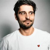 Kabarett mit griechischem Integrationshintergrund