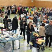 Kleider- und Spielzeugbasar der Trachtler ist erfolgreich