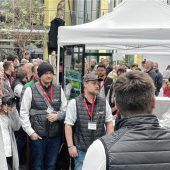 Tausende bei Einweihung von Fliegl