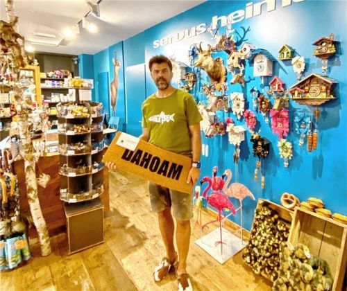 Wolfgang Sedlmeir, Inhaber des Ladens „servus.heimat“.Foto  Hötzelsperger