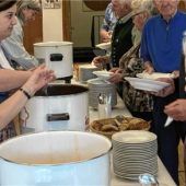 Fastensuppenessen in Übersee