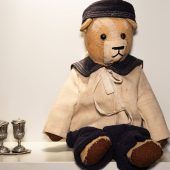 Der Papst und sein Teddy