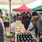 Südtiroler Platz am Bahnhof feierlich eingeweiht – BRB-Express „Rosenheim“ getauft