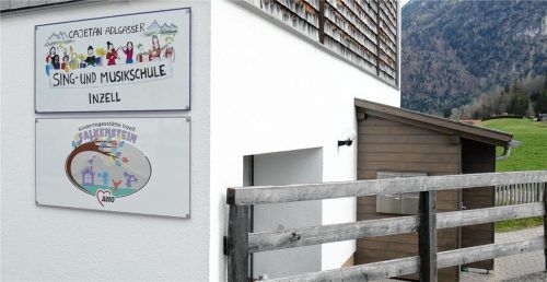 Alles wird teurer: Die Gebühren bei der Cajetan-Adlgasser- Sing- und Musikschule in Inzell werden ab dem kommenden Schuljahr ebenso erhöht, wie beim Kindergarten. Das beschloss der Gemeinderat in seiner jüngsten Sitzung. Foto  Wegscheider