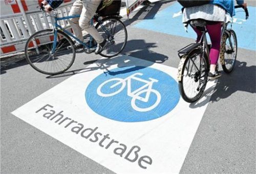 Bei der Planung der Fahrradroute sollen die Kolbermoorer miteinbezogen werden. Foto dpa