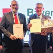 BRK ehrt langjährige Mitarbeiter