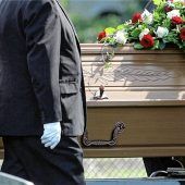 Der Beruf des Sargträgers stirbt
