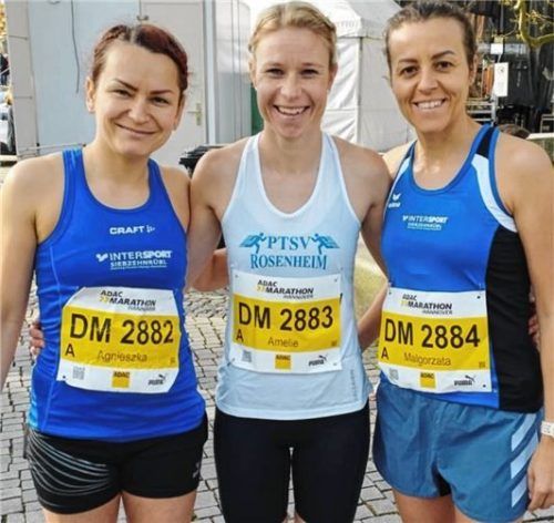 Die PTSV-Damen Agnieszka Glomb, Amelie Hofbauer und Malgorzata Krasicka-Knoll (von links) wurden DM-Fünfte. Foto Ludwig Stuffer