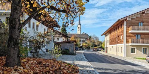 Die Simsseestraße wurde im Rahmen der Dorferneuerung aufgewertet.Foto Kirchner
