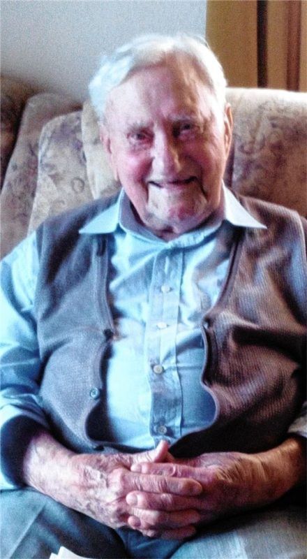 Franz Zwölfer ist gerade 99 Jahre alt geworden und plant schon den 100. Geburtstag. Foto Karl Reif