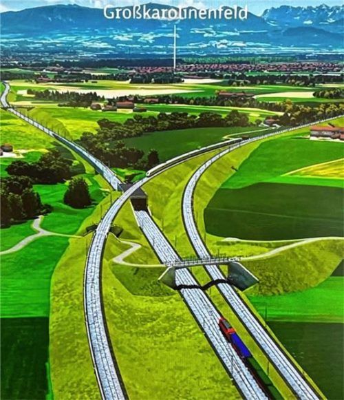 In Großkarolinenfeld teilt sich die vierspurige Neubaustrecke im Bereich von Bach. Zwei Spuren führen nach Rosenheim, zwei Spuren weiter in Richtung Mintsberg, Deutelhausen, Pfaffenhofen und Inn. DB AG