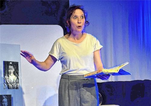 Livia Schoeler las sehr akzentuiert aus den Tagebüchern.Foto janka