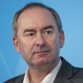 Jäger wollen Frieden schließen