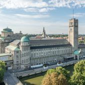 Das erste Foto des Landes