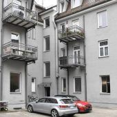 Nach Todessturz am Romanplatz: Wer trägt die Verantwortung?