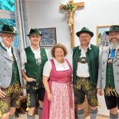 Kolbermoorer und Rosenheimer Plattler vertiefen ihre Freundschaft in geselliger Runde