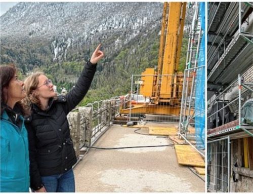 „Alle bauzeitlichen Materialien sind erhaltenswert“, beschreiben Susanna Pfaff vom Staatlichen Bauamt (links) und Leonie Pertl von den Brand 01 Architekten die Herausforderung. Nur großflächig abgebrochener Putz darf nach historischer „Rezeptur“ erneuert werden. Foto Gerlach