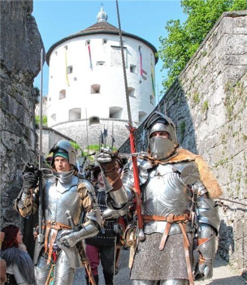 Am Pfingstwochenende ist die Festung in Kufstein fest in Ritterhand.Foto Seger