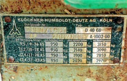 Das Typenschild des Oldtimers.