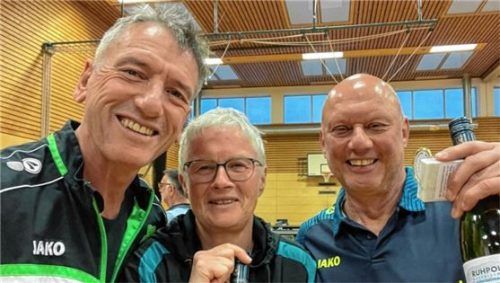 Der Bad Aiblinger Hans Wiesböck (links) gewann den Mannschaftswettbewerb der Altersklasse 55.Foto Privat