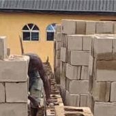 Schwester Mary kommt zu Besuch