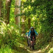 Auf zwei Rädern am Meer entlang