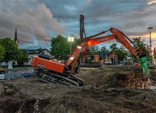 Ein Meilenstein in der Stadtgeschichte: der Bau der Tonwerkunterführung.Foto archiv Thomae