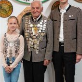 Mit 94 Jahren die Königskette geholt