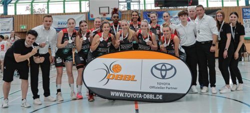 Eine gelungene Saison: Wasserburgs Basketballerinnen sind Vizemeister der 2. Bundesliga.Foto Stefan Pfuhl