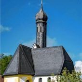Schlösslmusi spielt im Thaler Kircherl