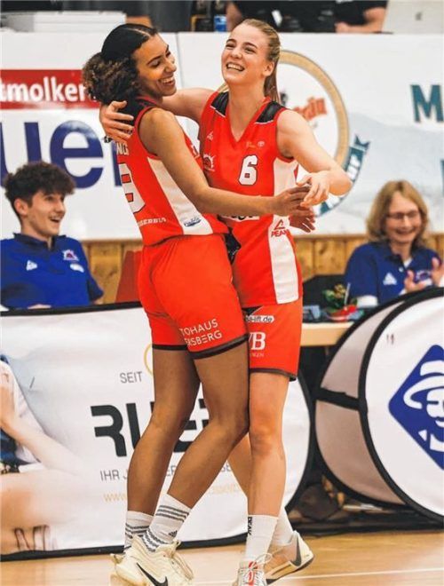 Einen Freudentanz wollen die Wasserburgerinnen auch am heutigen Samstag nach dem Spiel hinlegen. Foto Christian Mühlhofer