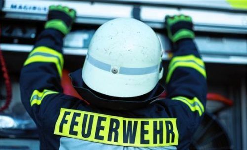 Immer wieder kommt es vor, dass Einsatzkräfte bei ihrer Tätigkeit beleidigt oder beschimpft werden. Foto DPA/Rolf Vennenbernd