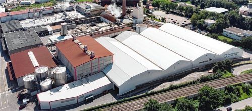 In der Raublinger Papierfabrik ist die letzte Rolle vom Band gelaufen. Die Sozialplanverhandlungen laufen. Foto Re