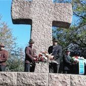Erschütterndes Gedenken an tausende Gefallene