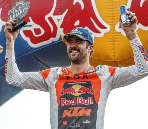 Manuel Lettenbichler siegte beim Saisonauftakt in Wales und ist auch am Erzberg in der Steiermark der Gejagte, wenn spektakuläre Prüfungen zu bestreiten sind.Foto Red Bull