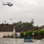 Hochwasser-Rettung aus der Luft