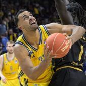 Alba macht den Klassiker perfekt