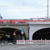Laimer Röhre: Alte Gehwege für Radler?
