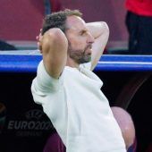 Becherwürfe Richtung Southgate