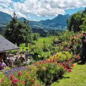 „Tag der offenen Gartentüre“ im Landkreis Rosenheim zeigt blühende Oasen