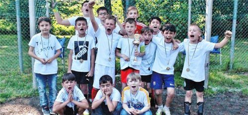 Das Siegerteam, die erfolgreiche Erste Mannschaft des Kinderhorts Jonathan.Foto .re