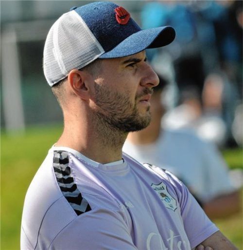 „Davon überzeugt, dass wir es schaffen“: Aschaus Trainer Thomas Deißenböck.Foto Thomas Neumeier