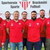 Fußballer bestätigenalte Führungsmannschaft