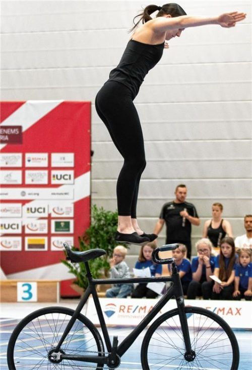 Die Gewinnerin des Weltcups in Vorarlberg und Weltcup-Führende Jana Pfann von der Soli Bruckmühl, hier zu sehen beim Mautesprung. Foto Soli Bruckmühl