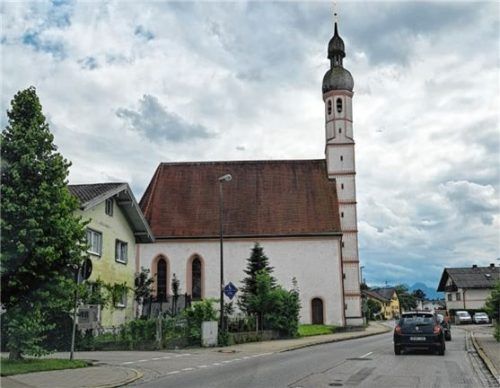 Die Kirche St. Laurentius in Pfaffenhofen.Foto höfer