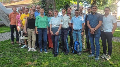 Die Teilnehmer am Netzwerktreffen in Kolbermoor. Foto Stadt kolbermoor