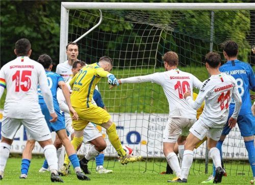 Domen Bozjak erzielte in der sechsten Minute der Nachspielzeit den 2:2-Ausgleich und war auf dem besten Weg zum Relegations-Helden.Foto mb.presse