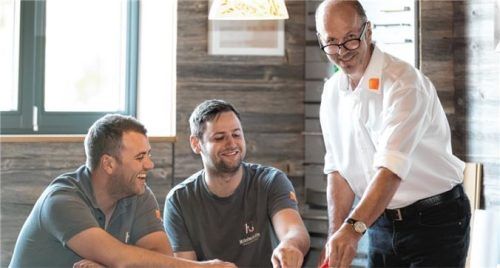 Familienbetrieb: Seit 2022 fungieren die Söhne von Johann Hanslmaier, Matthias und Peter, als Geschäftsleiter.