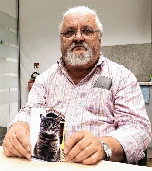 Franz Rothhuber sind von seiner Katze „Stanzi“ nur Fotos und Erinnerungen geblieben. Foto Bettinger